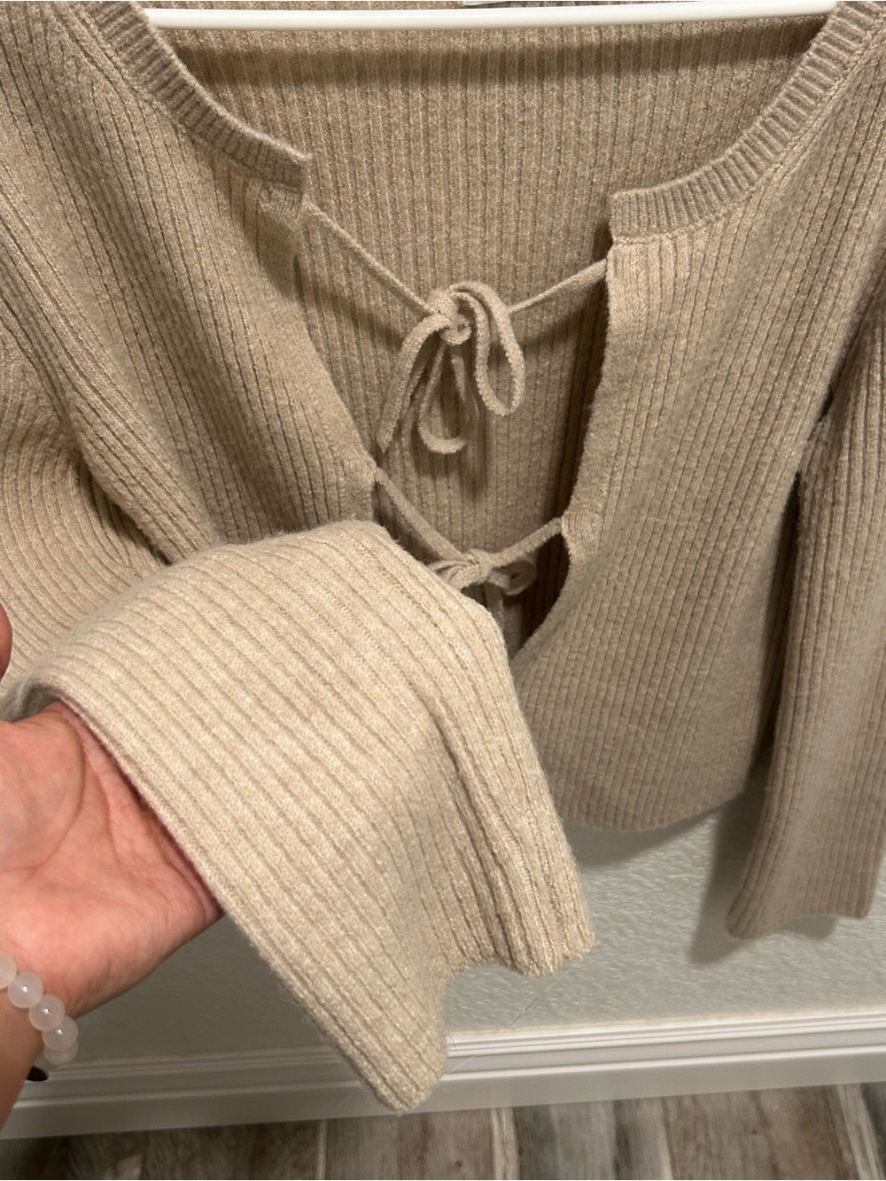 GU Tie-Front Ribbed Cardigan - Picture 3 of 9